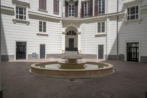 Piazza Amore Napoli Luxury Apartment Nel Cuore Di Napoli ภายนอก รูปภาพ