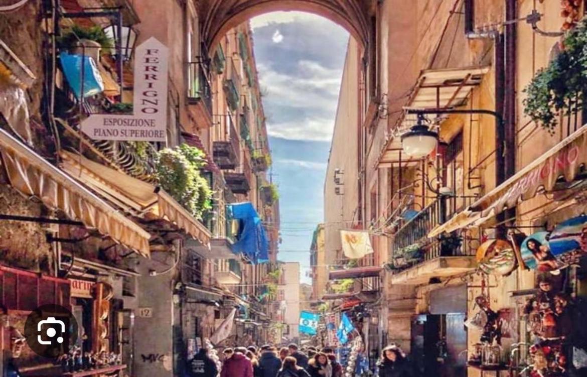 Piazza Amore Napoli Luxury Apartment Nel Cuore Di Napoli ภายนอก รูปภาพ